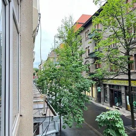 Hotel Apartament Ultracentral *